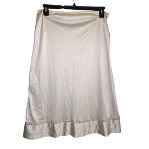 Vtg Pinehurst Lingerie Beige Nude Lace Half Slip SZ Mediuml Tall #5900 Retro